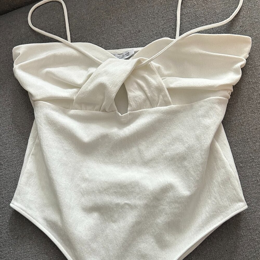 ZARA WHITE HALTER BODY SUIT